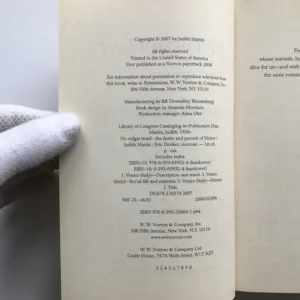 No Vulgar Hotel (The Desire and Pursuit of Venice), Judith Martin