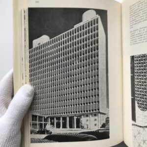 Architektura 20. století, Felix Haas