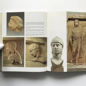 The Greek Museums, Manolis Andronicos, Manolis Chatzidakis, Vassos Karageorghis
