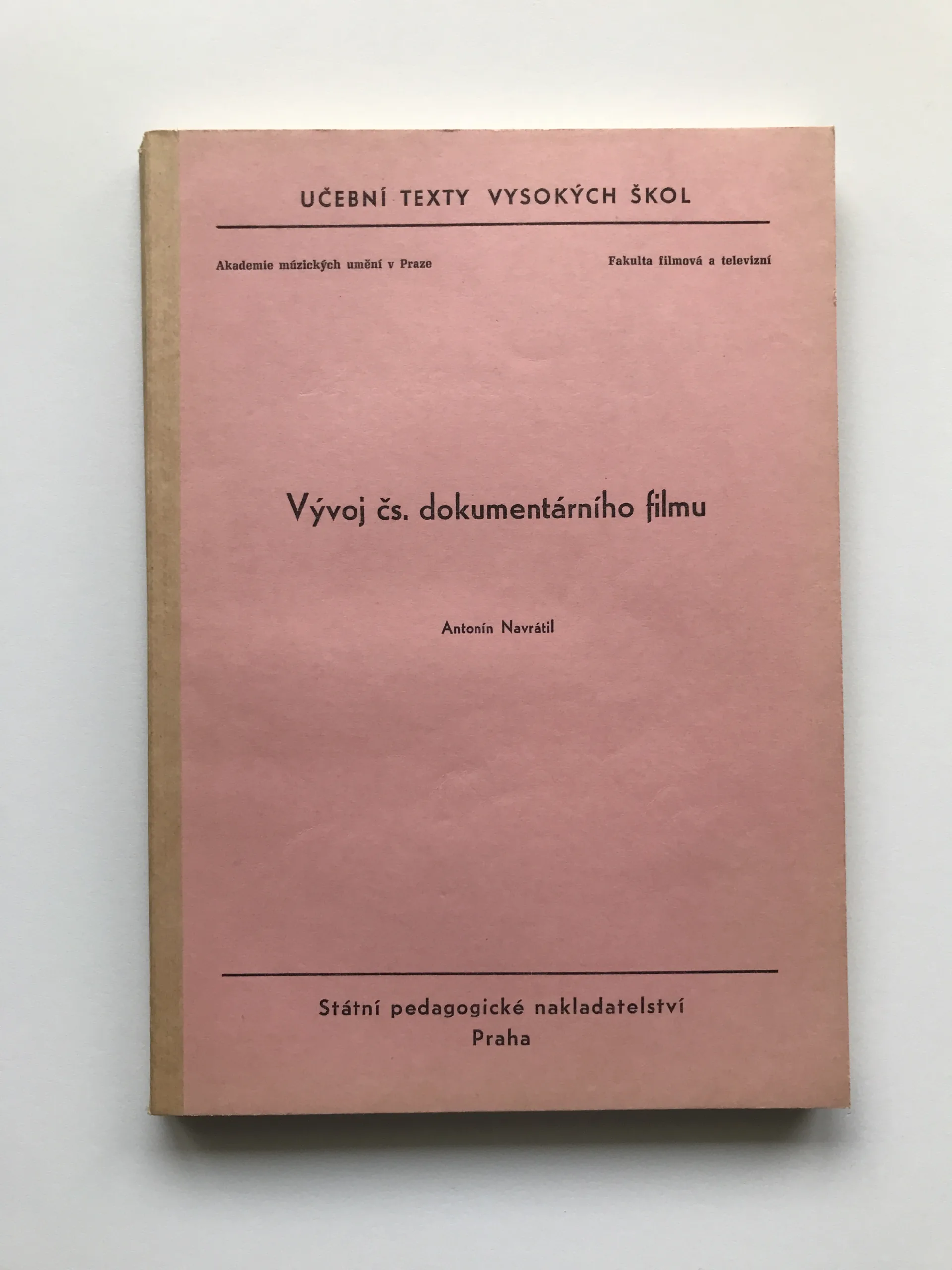 Vývoj čs. dokumentárního filmu, Antonín Navrátil