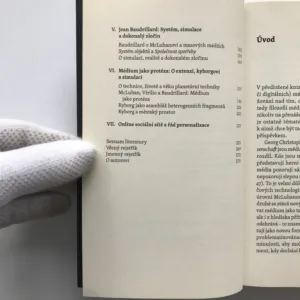 O nových médiích, modularitě a simulaci, Martin Charvát