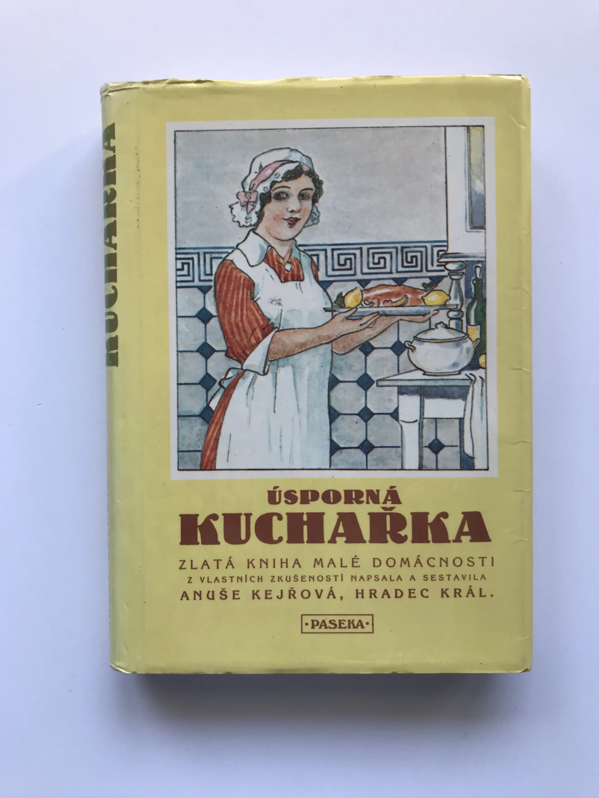 Úsporná kuchařka, Anuše Kejřová