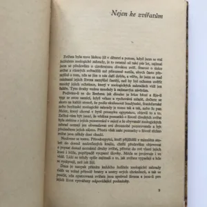 Letadlem do země šimpanzů, Bernhard Grzimek