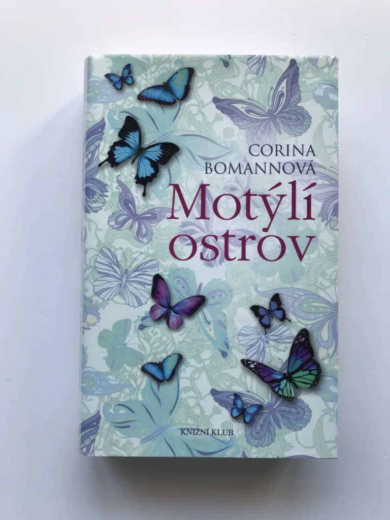 Motýlí ostrov, Corina Bomannová