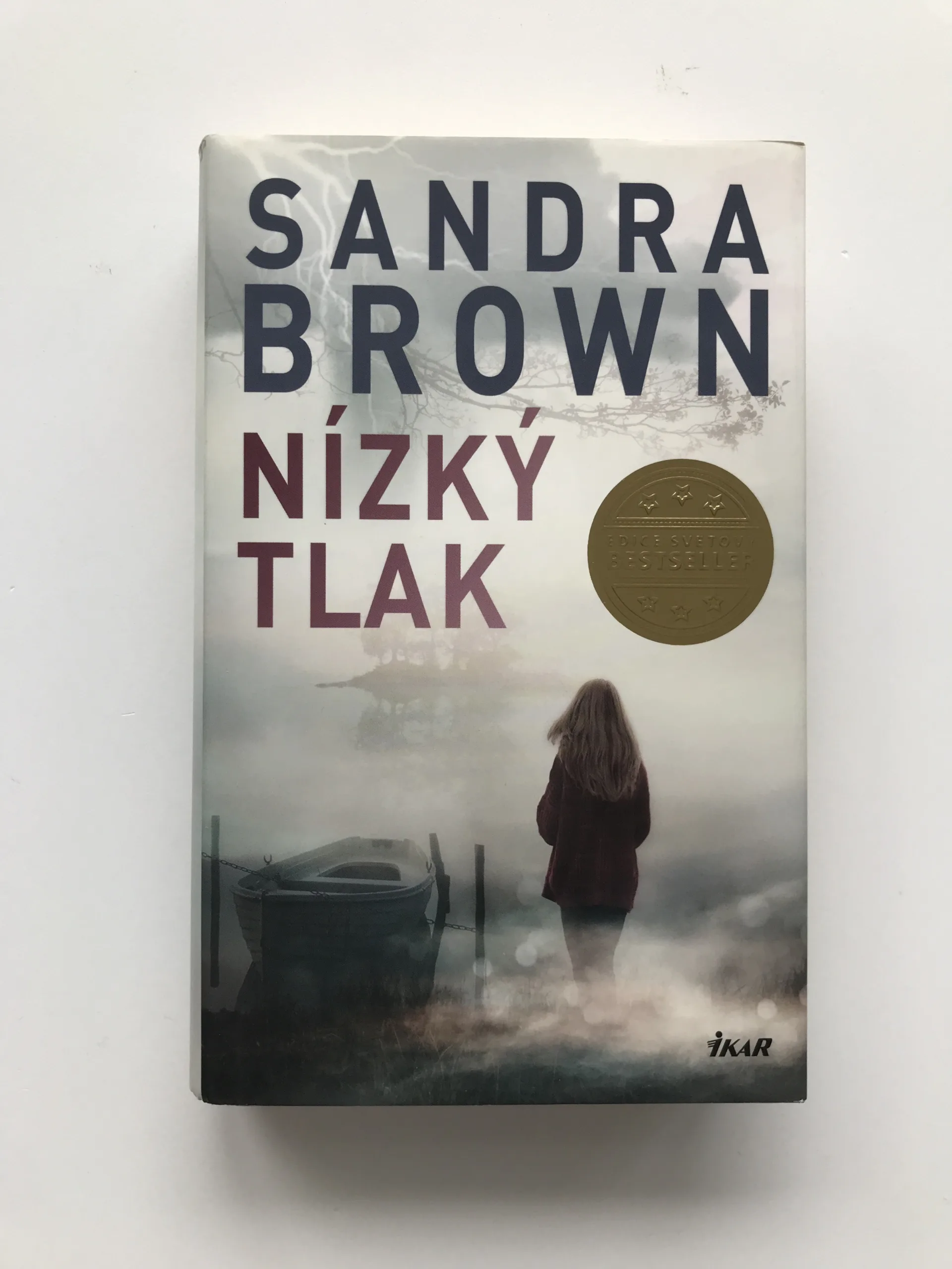 Nízký tlak, Sandra Brown