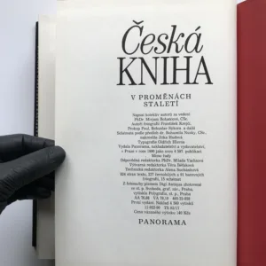 Česká kniha v proměnách staletí, Mirjam Bohatcová