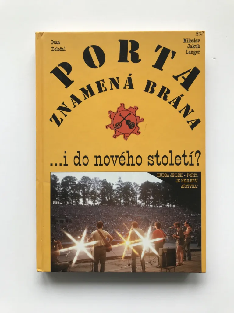 Porta znamená brána ... (... i do nového století?), Miloslav Jakub Langer, Ivan Doležal