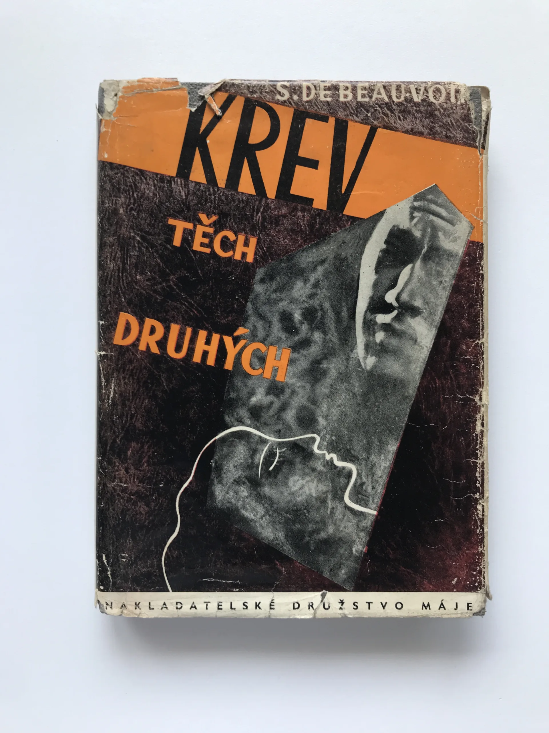 Krev těch druhých, Simone de Beauvoir
