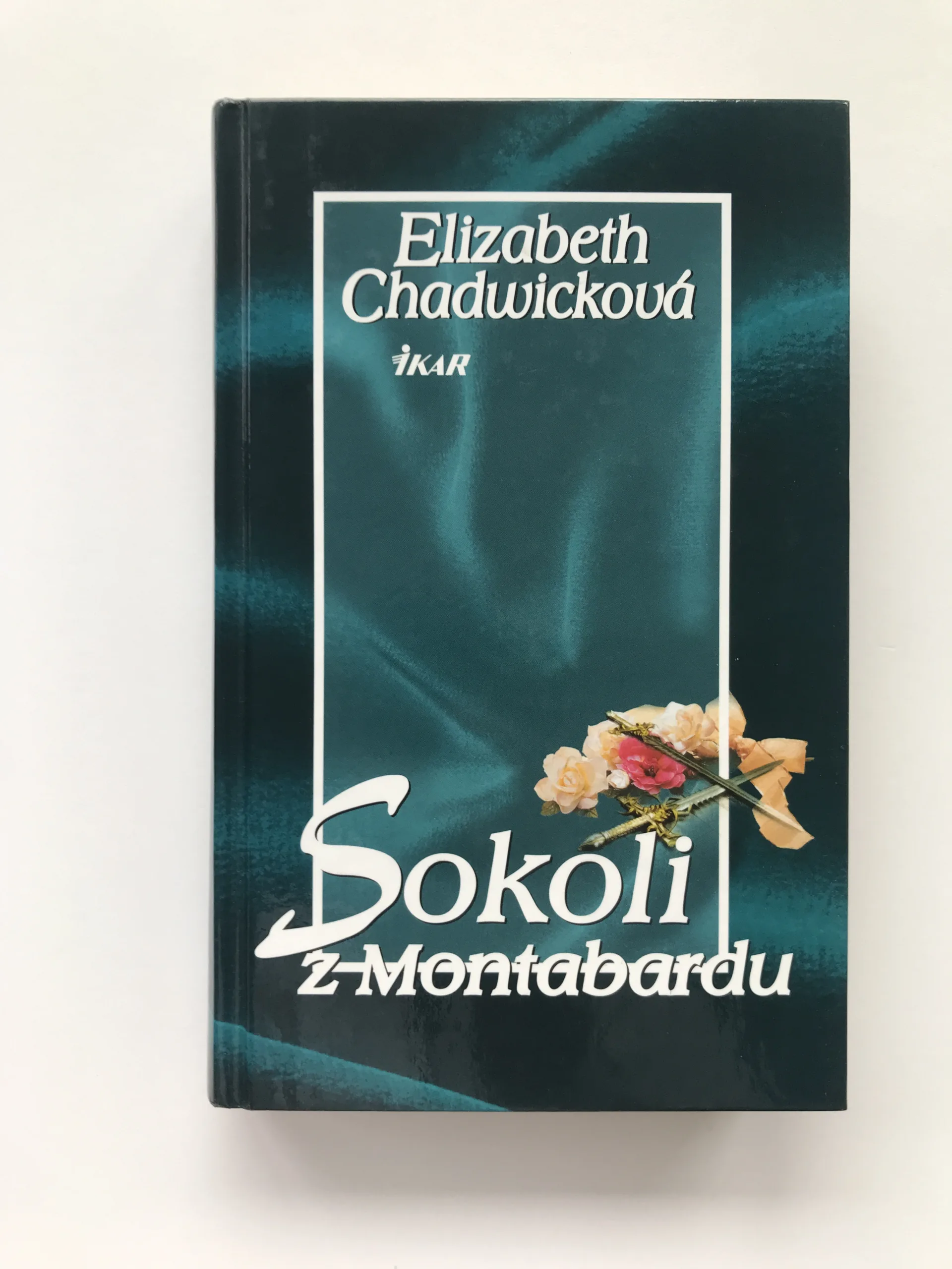 Sokoli z Montabardu, Elizabeth Chadwicková