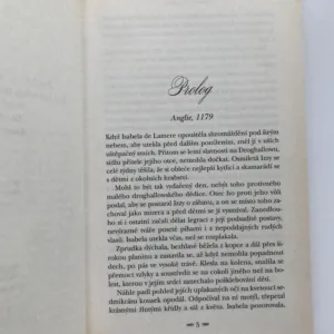 Nevěsta bílého lva, Tina St. John