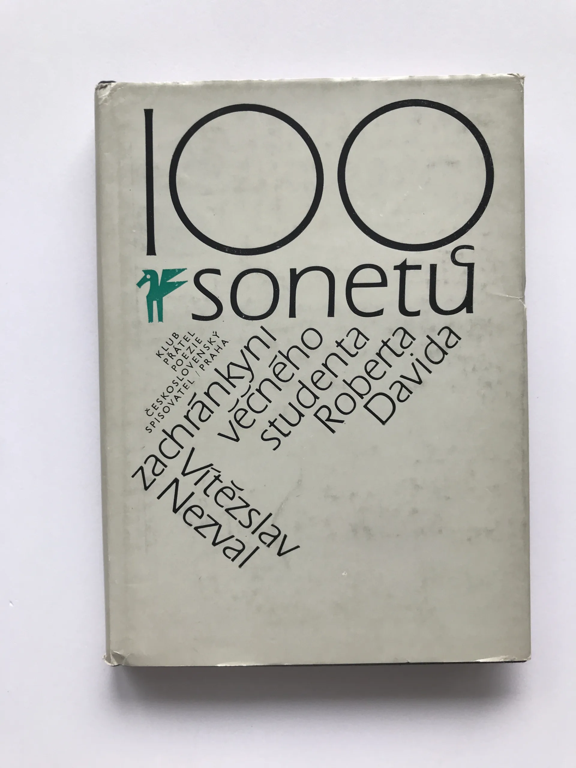 100 sonetů zachránkyni věčného studenta Roberta Davida, Vítězslav Nezval