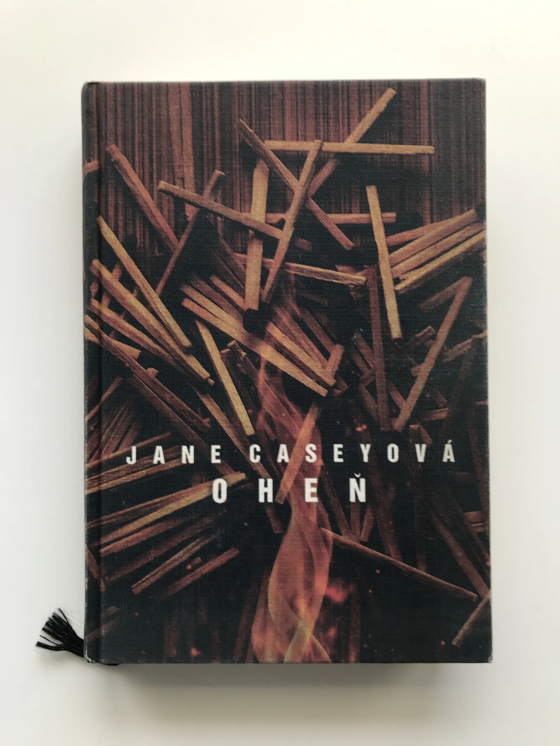 Oheň, Jane Caseyová