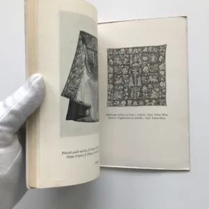 Výstava církevních výšivek v Čechách