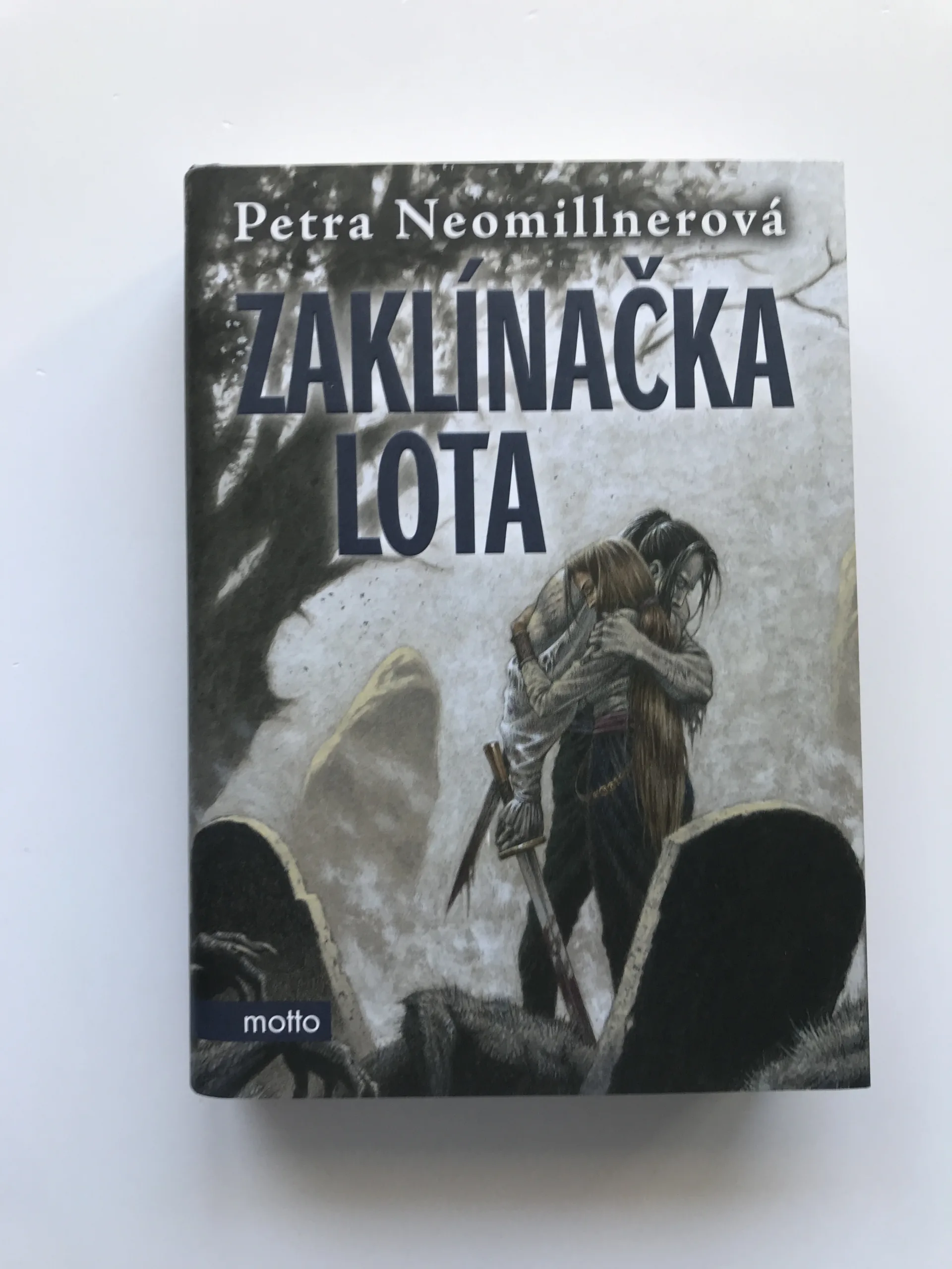 Zaklínačka Lota (podpis autorky), Petra Neomillnerová