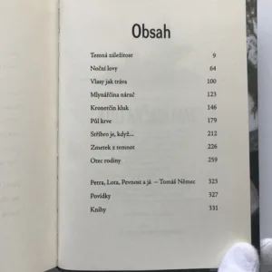 Zaklínačka Lota (podpis autorky), Petra Neomillnerová