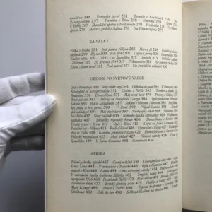 V mé paměti (Meomáry fotografky a filmové režisérky, která pracovala pro Hitlera), Leni Riefenstahlová