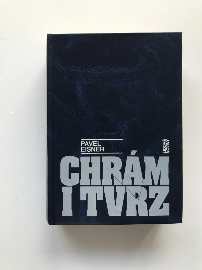 Chrám i tvrz, Pavel Eisner