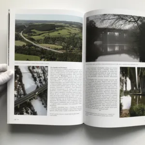 Sázava – Řeka protkaná železnicí (podpis autora), Václav Větvička, Jan Rendek