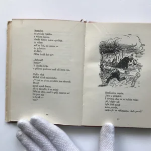 Majakovskij se usmívá, Majakovskij se směje, Majakovskij se posmívá