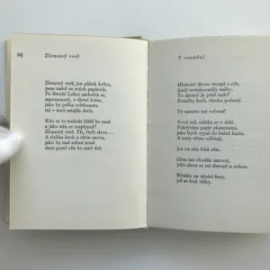 Kniha domova, Josef Hora