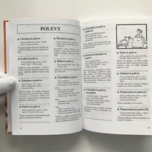 Pečeme podle vyzkoušených receptů, Věra Mikulová