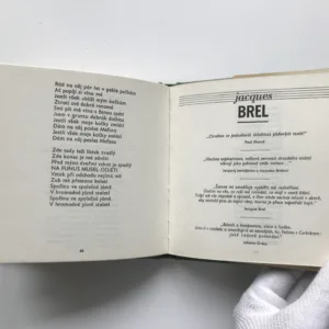 Lov motýlů (Francouzské šansony ve výběru, přebásnění a parafrázích Pavla Kopty)