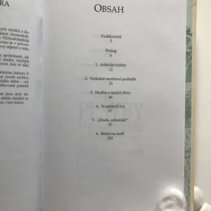 Plavby za bohatstvím (Boj o souostroví muškátového oříšku), Giles Milton