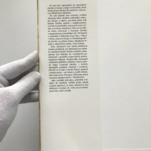 Atlas záhadných míst, Jennifer Westwoodová