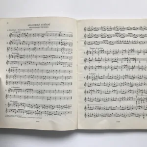 Škola hry na kytaru (Pro samouky i pokročilé s dodatkem o hře na havajskou kytaru), Antonín Bartoš