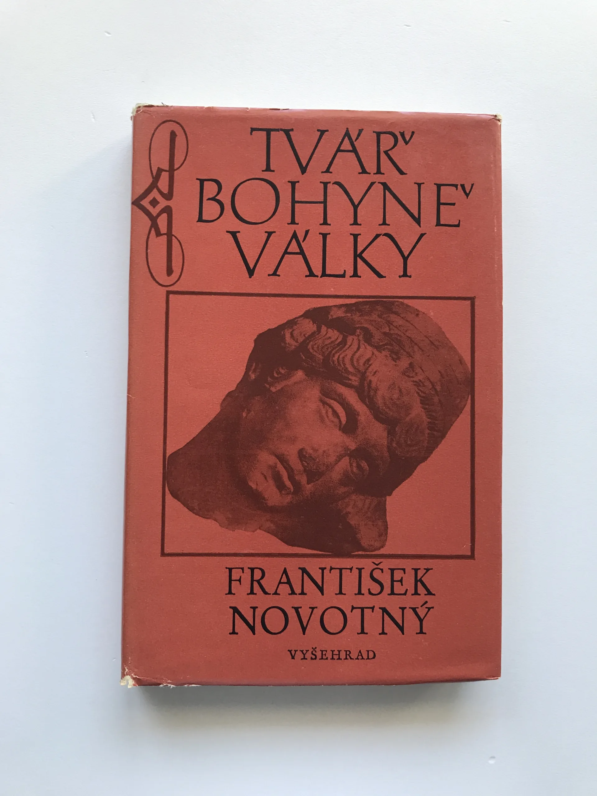 Tvář bohyně války, František Novotný