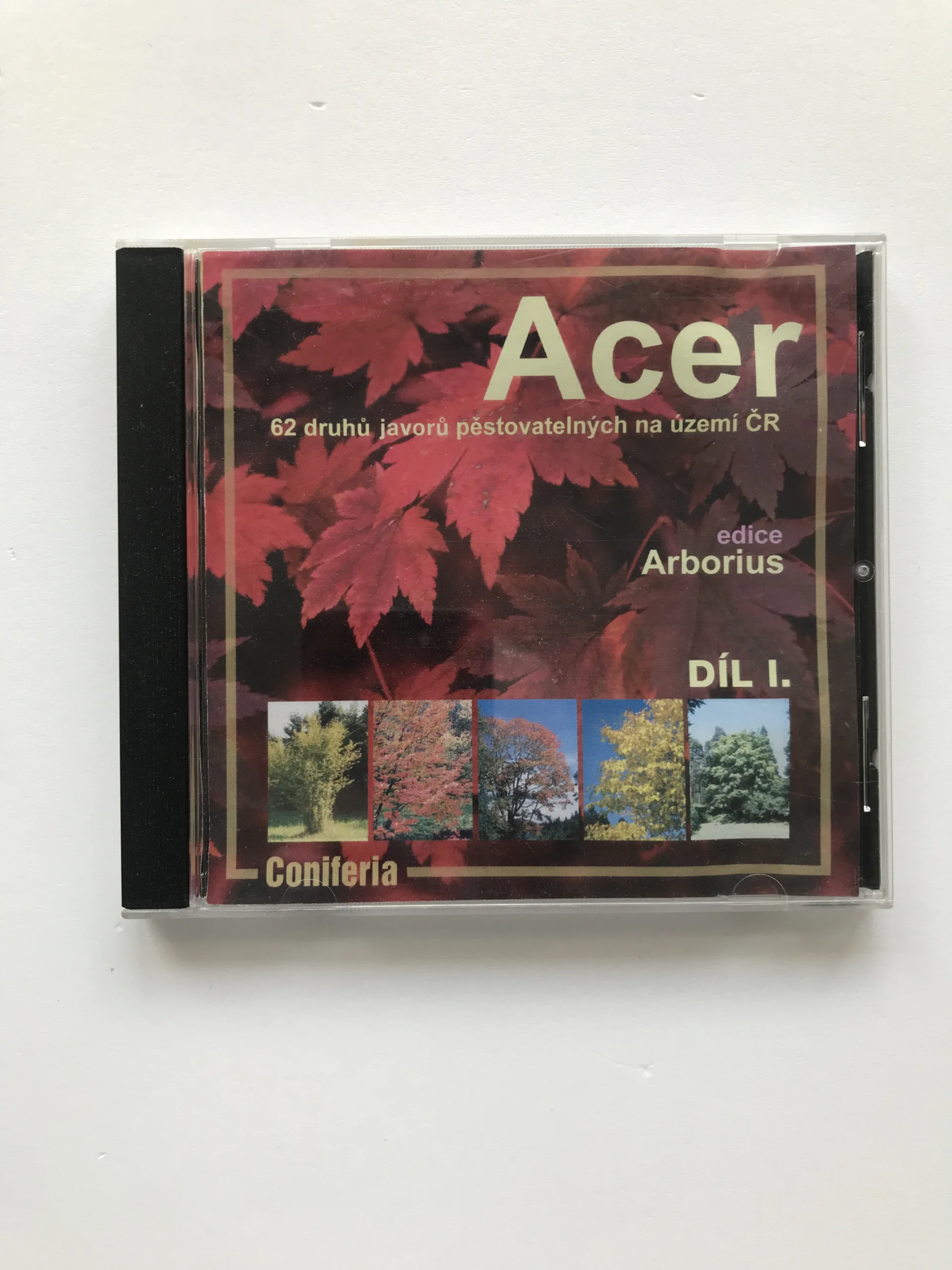 Acer (62 druhů javorů pěstovatelných na území ČR) (CD-ROM)