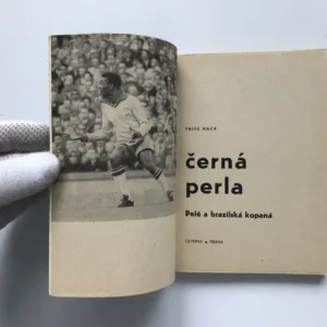 Černá perla (Pelé a brazilská kopaná), Fritz Hack