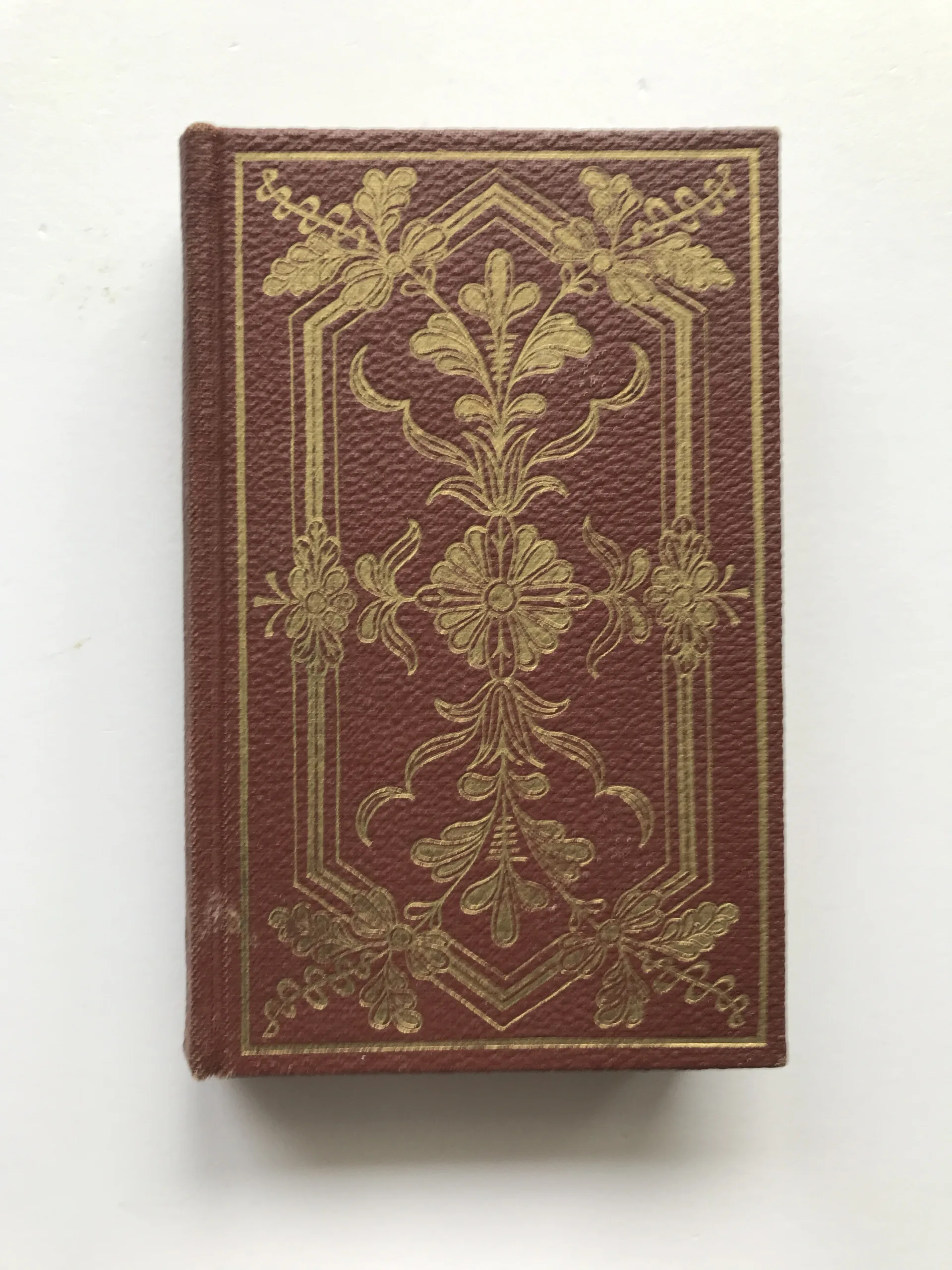 Satirikon, Petronius