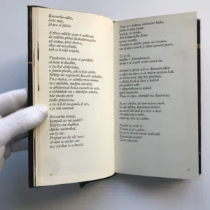 Lazar a píseň, Josef Kainar