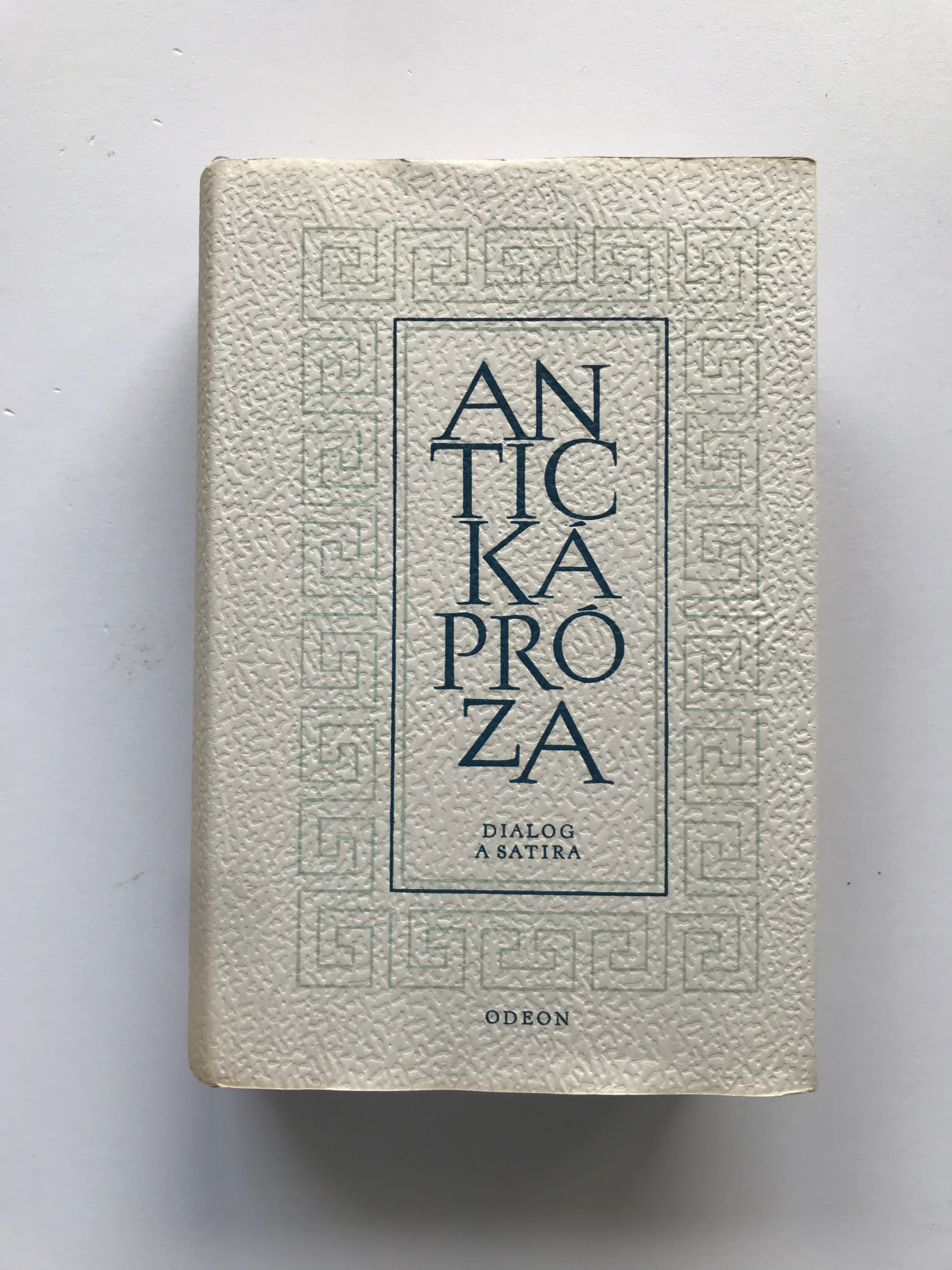 Dialog a satira, Platón, Xenofón, Cicero, Petronius, Seneca, Lúkianos