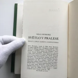 Světlo v pralese (Život a dílo Alberta Schweitzera)