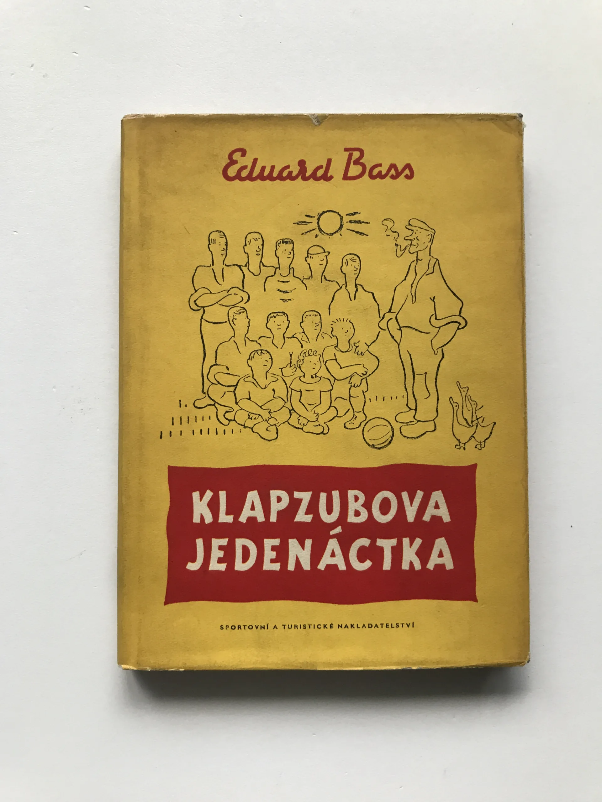 Klapzubova jedenáctka, Eduard Bass, Josef Čapek