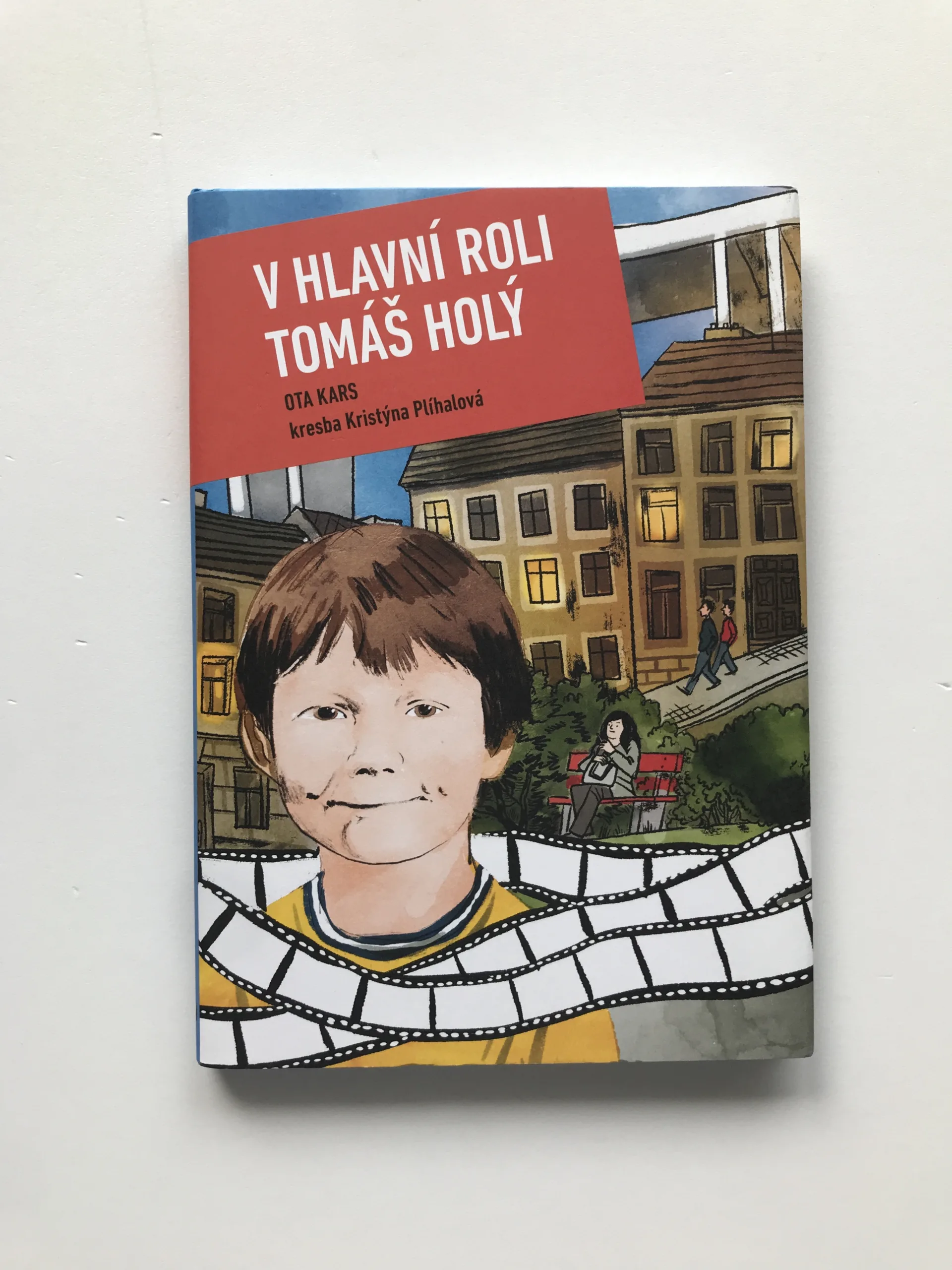 V hlavní roli Tomáš Holý, Ota Kars, Kristýna Plíhalová