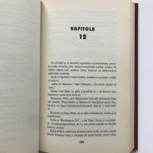 Šero a hedvábí, Ann Maxwellová