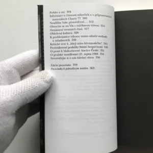 Noční kádrový dotazník a jiné boje (Texty z let 1977-1989), Václav Benda