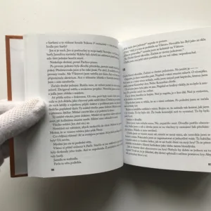 Román, Olga Barényiová