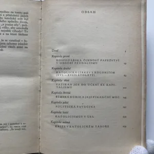 Vatikán (Náboženství, finance a politika), I. R. Lavreckij