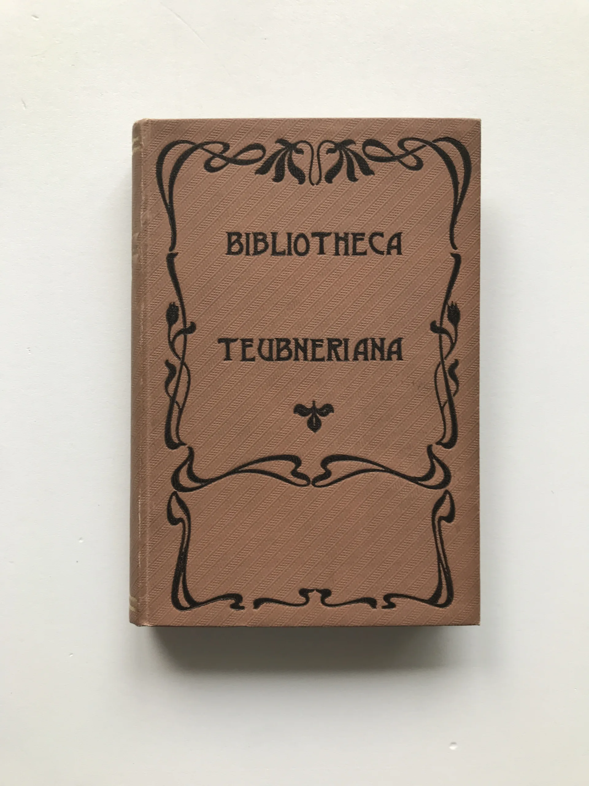 Institutio Cyri, Xenofón, Arnold Hug