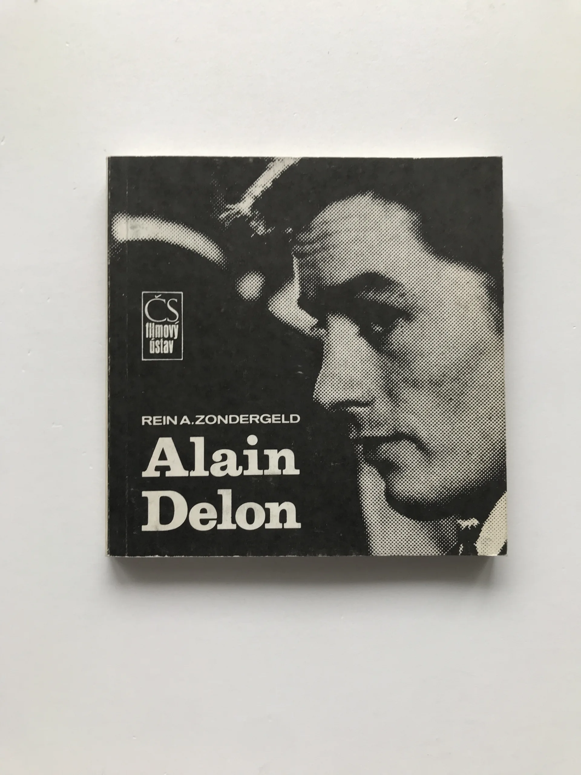 Alain Delon, Rein A. Zondergeld