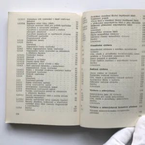 Úvod do teorie výchovy, Chrudoš Vorlíček