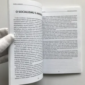 Moje cesta za Scarlett (podpis autorky), Klára A. Samková