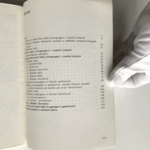 Církevní řády a kongregace v zemích českých, Luděk Jirásko