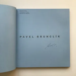 Geometrie nahoty / The Geometry of Nudity / Geometrie der Nacktheit (podpis autora), Pavel Brunclík, Daniela Mrázková