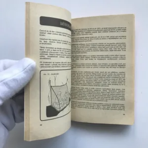 Trosečníkem v drsné přírodě, Jaroslav Pavlíček