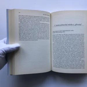 Jak se jedná s demokraty (Britské ministerstvo zahraničí a československá emigrace ve Velké Británii 1939-1945), Martin David Brown